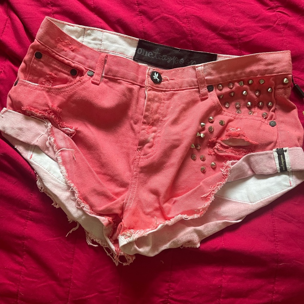 One teaspoon pink blackbird bandits with spike detailing
